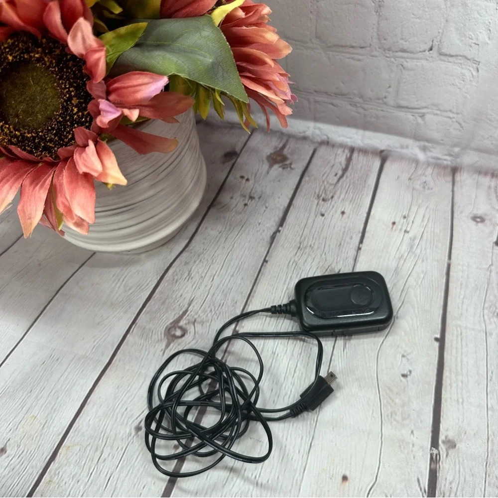 motorola AC charge power adapter SPN5185B